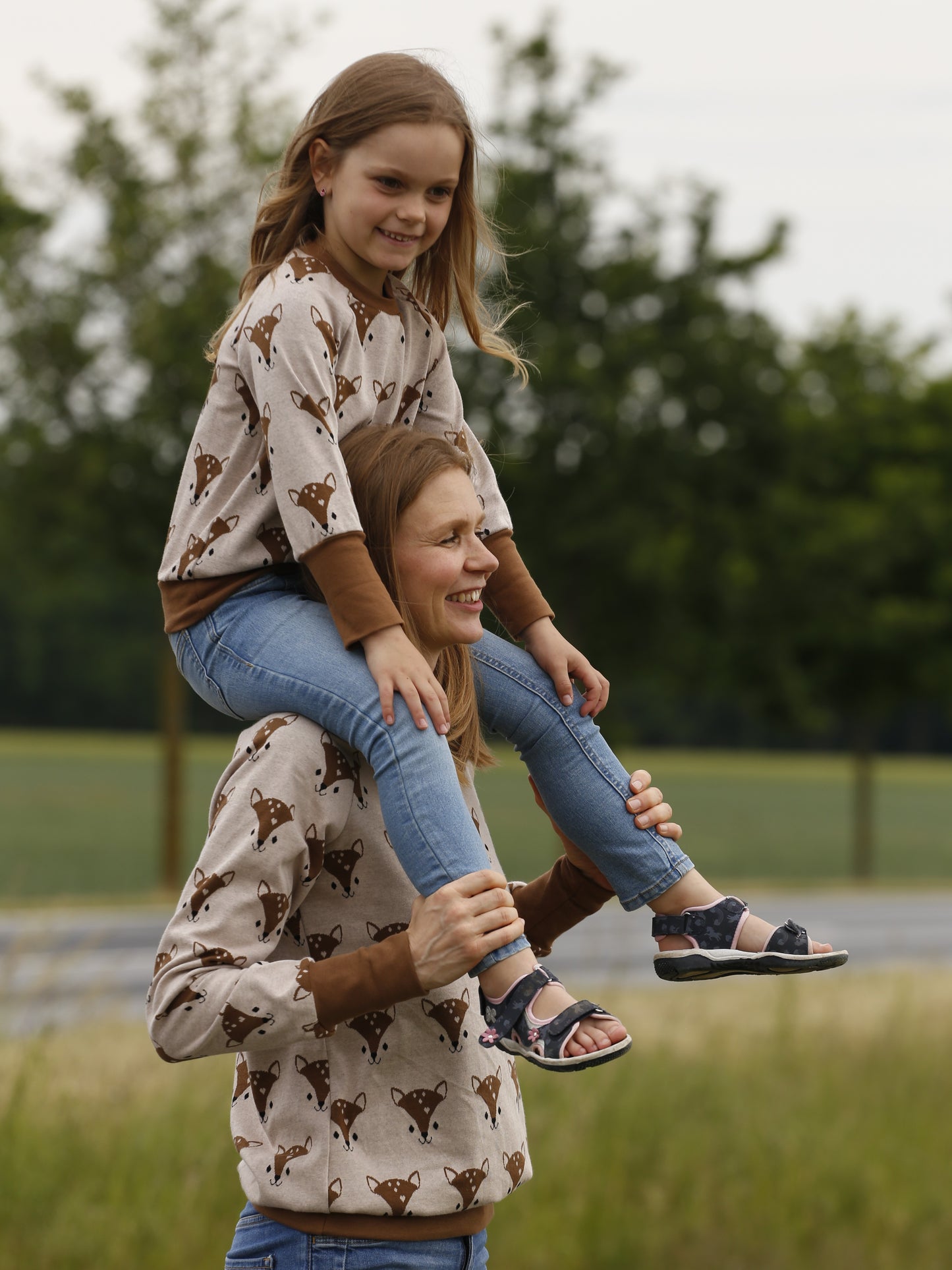 Pullover für Kinder mit Fuchsmotiv